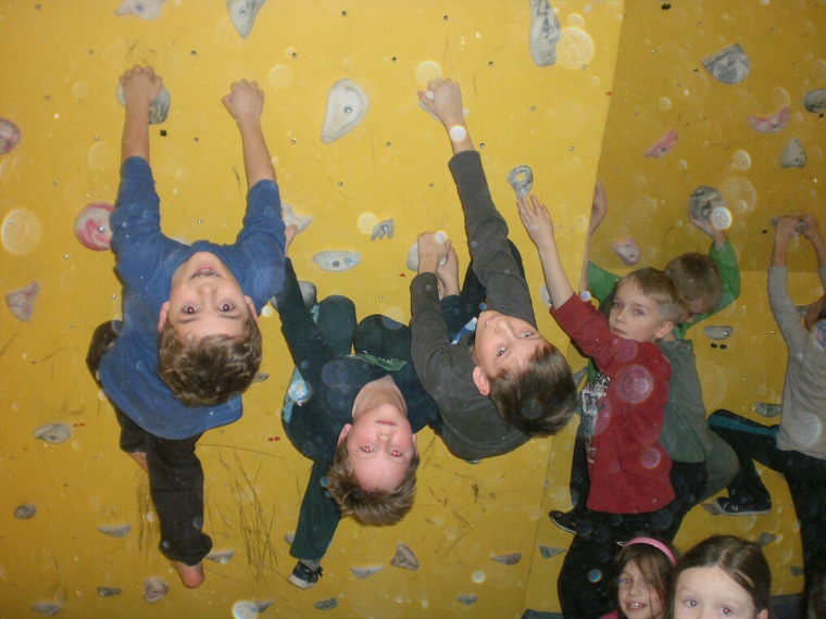 Děti ze ŠD a lezecké stěně